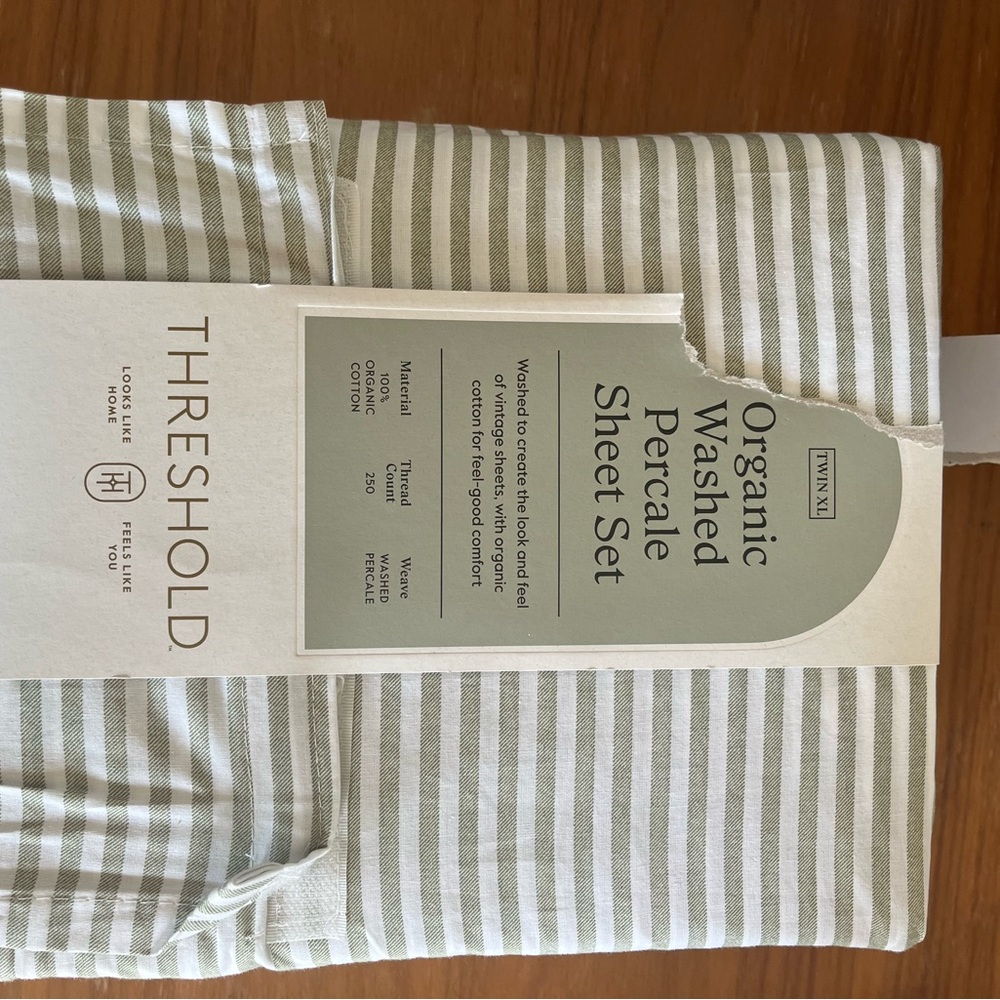 Threshold Striped Organic Percale Sheet Set - Sage Green and White